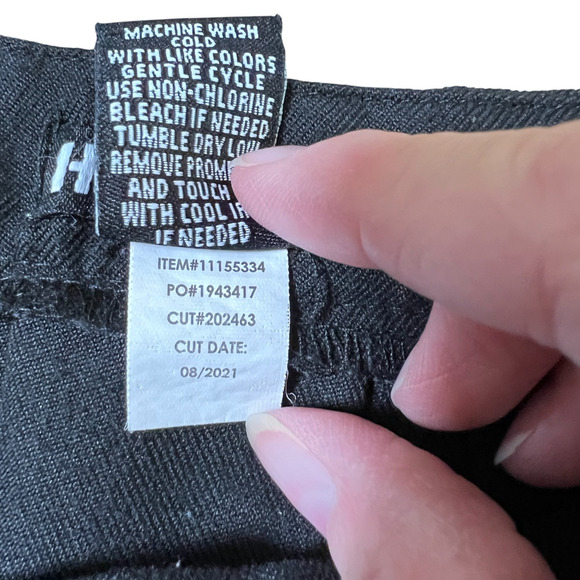 Hot Topic Womens Pleated Cheer Skirt Black White Size Small Goth Halloween - Picture 6 of 6